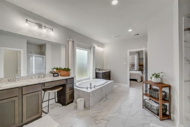 409 Piney Rocks Lane, Waller, TX 77484