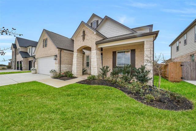 409 Piney Rocks Lane, Waller, TX 77484