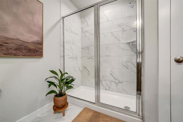 409 Piney Rocks Lane, Waller, TX 77484