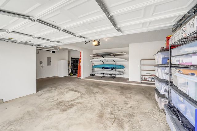 409 Piney Rocks Lane, Waller, TX 77484