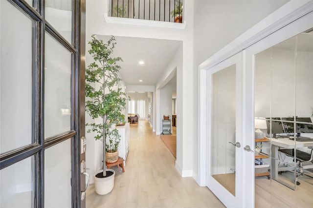 409 Piney Rocks Lane, Waller, TX 77484