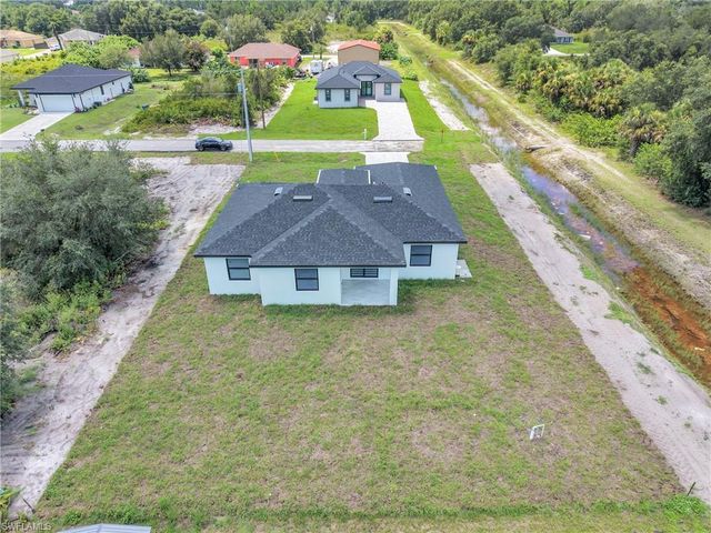 2522 56th ST W, Lehigh Acres, FL 33971