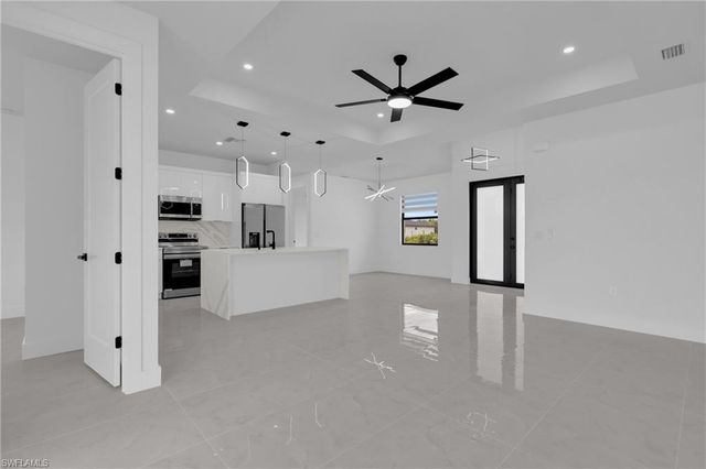 2522 56th ST W, Lehigh Acres, FL 33971