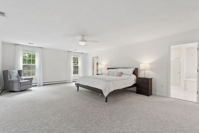 43 Northern Spy Rd, Franklin, MA 02038