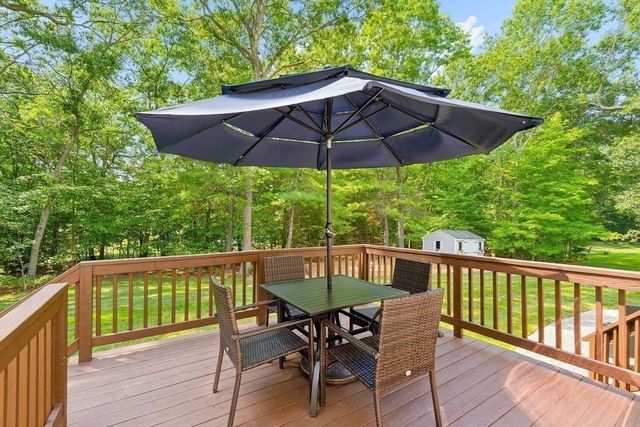 43 Northern Spy Rd, Franklin, MA 02038