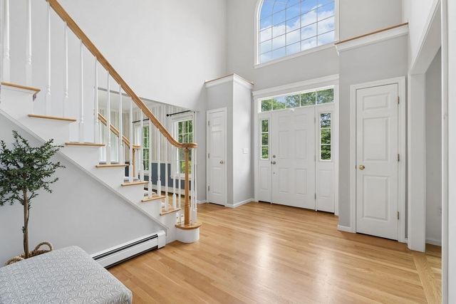 43 Northern Spy Rd, Franklin, MA 02038