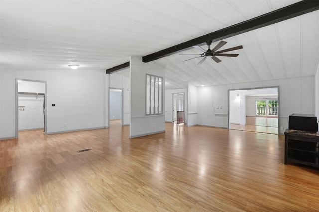 907 Quail Run, Cleburne, TX 76031