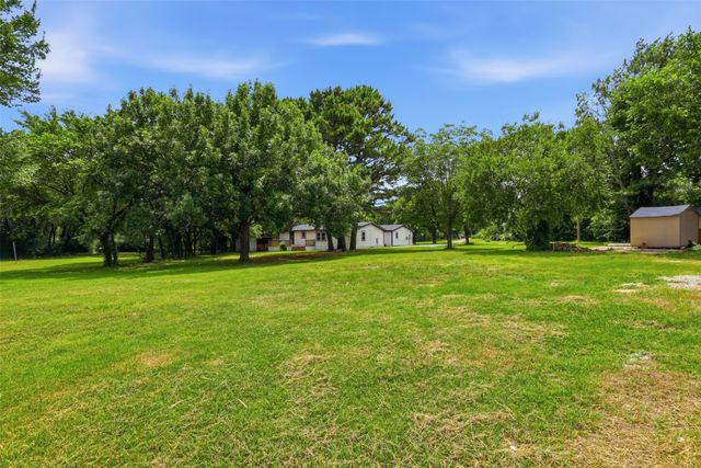 907 Quail Run, Cleburne, TX 76031