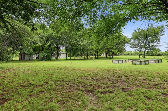 907 Quail Run, Cleburne, TX 76031