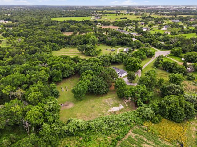 907 Quail Run, Cleburne, TX 76031