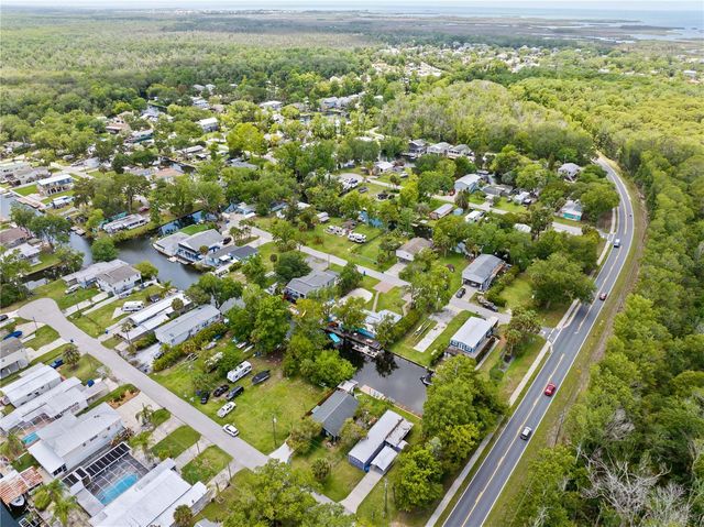 7281 ABERDEEN COURT, Weeki Wachee, FL 34607
