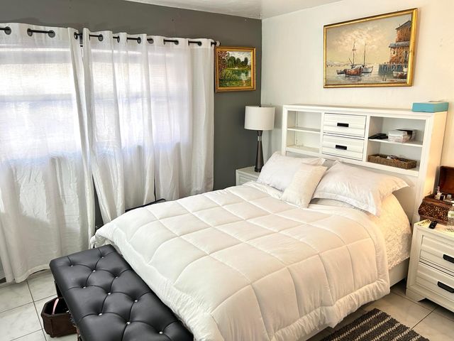 515 S Crescent Drive 107, Hollywood, FL 33021