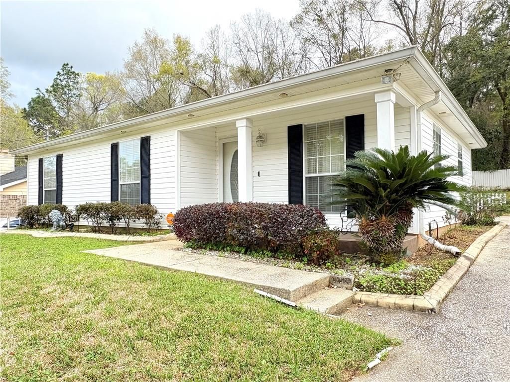 6233 Summer Place N Drive, Mobile, AL 36618