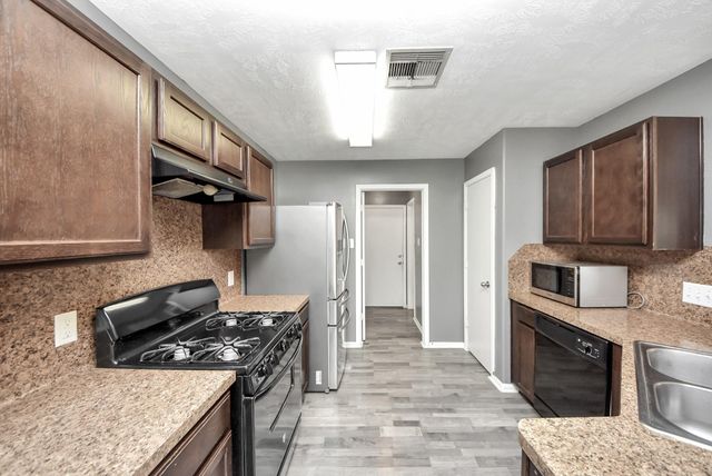 9219 Dewberry Blossom Lane, Houston, TX 77064