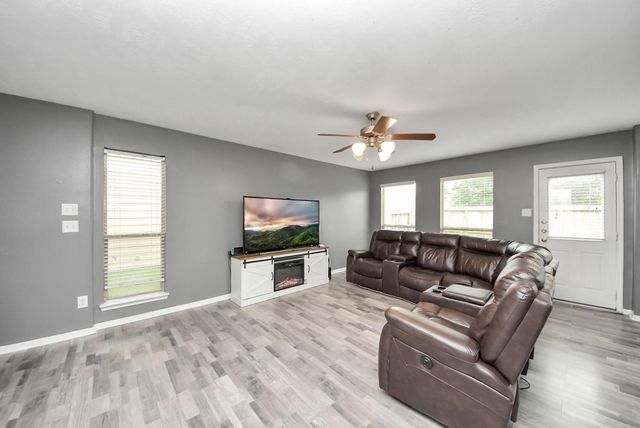 9219 Dewberry Blossom Lane, Houston, TX 77064