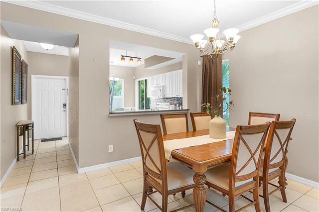 5470 16th PL SW 101, Naples, FL 34116