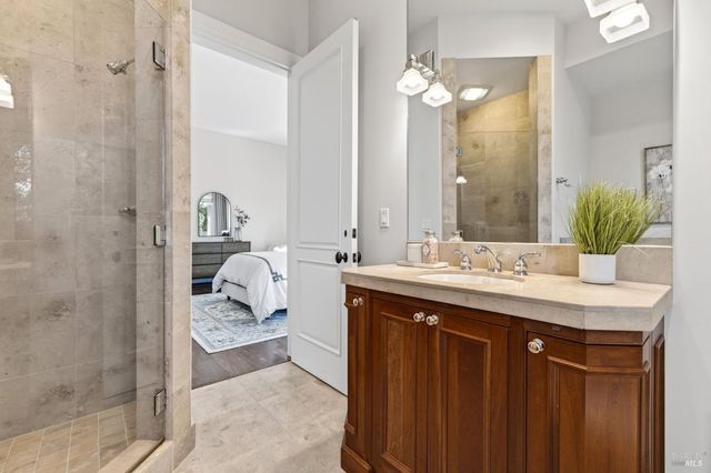 418 Saint Andrews Dr, Napa, CA 94558