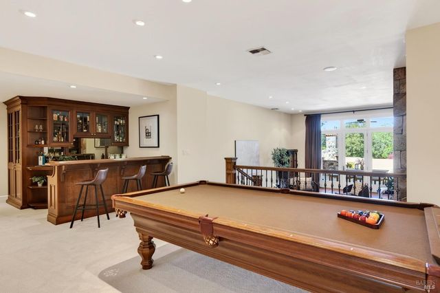 418 Saint Andrews Dr, Napa, CA 94558