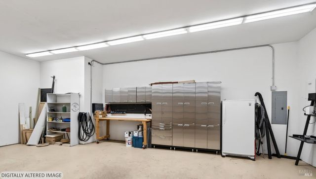 418 Saint Andrews Dr, Napa, CA 94558