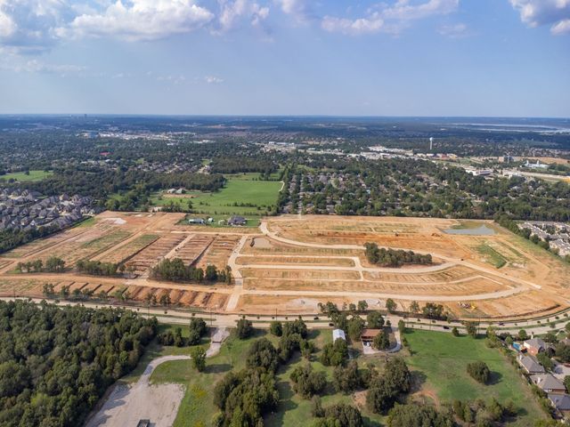 2421 Flatiron Drive, Corinth, TX 76210