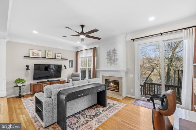 11751 CHERBORG PL, Woodbridge, VA 22192