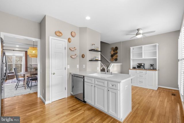 11751 CHERBORG PL, Woodbridge, VA 22192