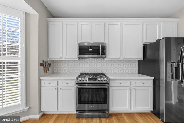 11751 CHERBORG PL, Woodbridge, VA 22192