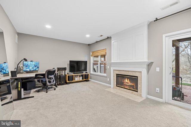 11751 CHERBORG PL, Woodbridge, VA 22192