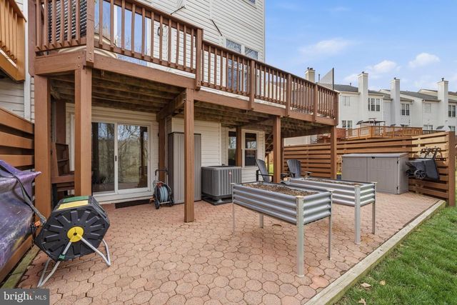 11751 CHERBORG PL, Woodbridge, VA 22192