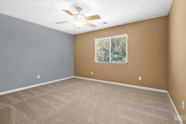 12704 Shallow Water Court, Bakersfield, CA 93312