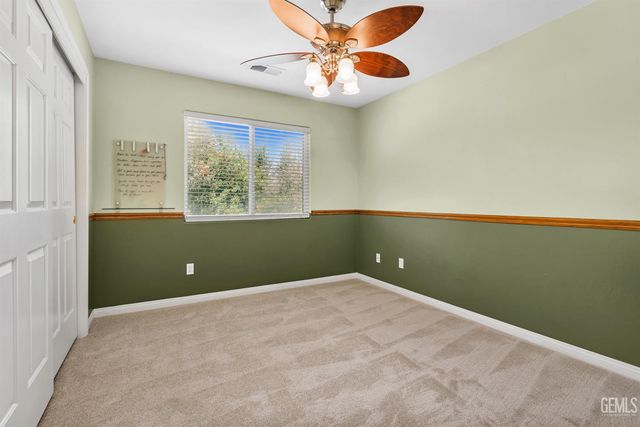 12704 Shallow Water Court, Bakersfield, CA 93312