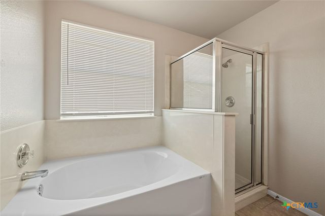 5407 Whistle Stop Drive, Temple, TX 76502