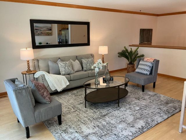 823 Stonegate Drive, South San Francisco, CA 94080