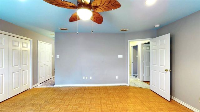 1209 Omohundro St, Rockport, TX 78382