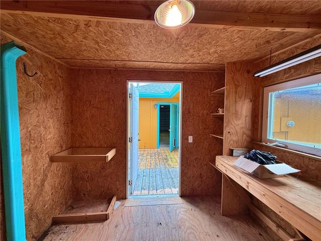 1209 Omohundro St, Rockport, TX 78382