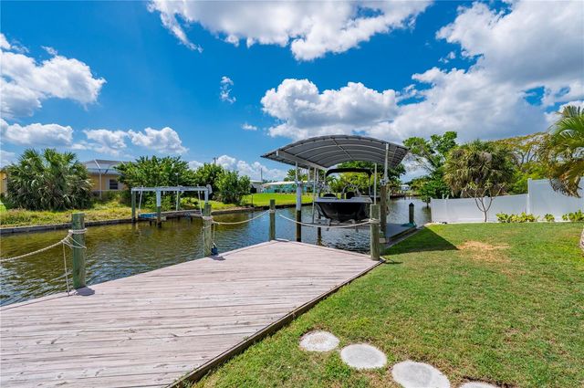 671 SHARON CIRCLE, Port Charlotte, FL 33952