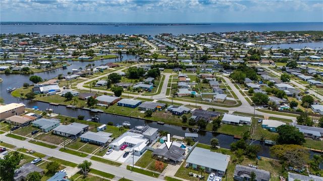 671 SHARON CIRCLE, Port Charlotte, FL 33952