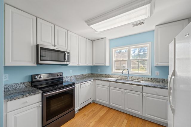 263 Vesta Dr., Myrtle Beach, SC 29579