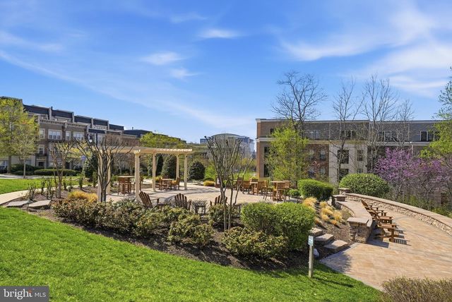 604 RIVER MIST DR, National Harbor, MD 20745