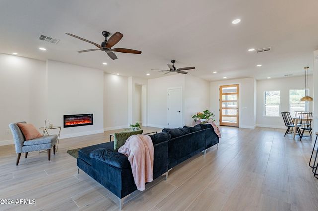 3939 S VERONICA Lane, Gold Canyon, AZ 85118