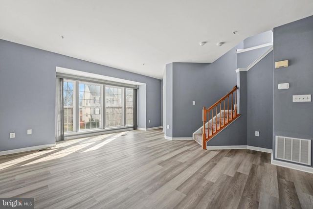 4012 MEADOW TRAIL LN, Hyattsville, MD 20784