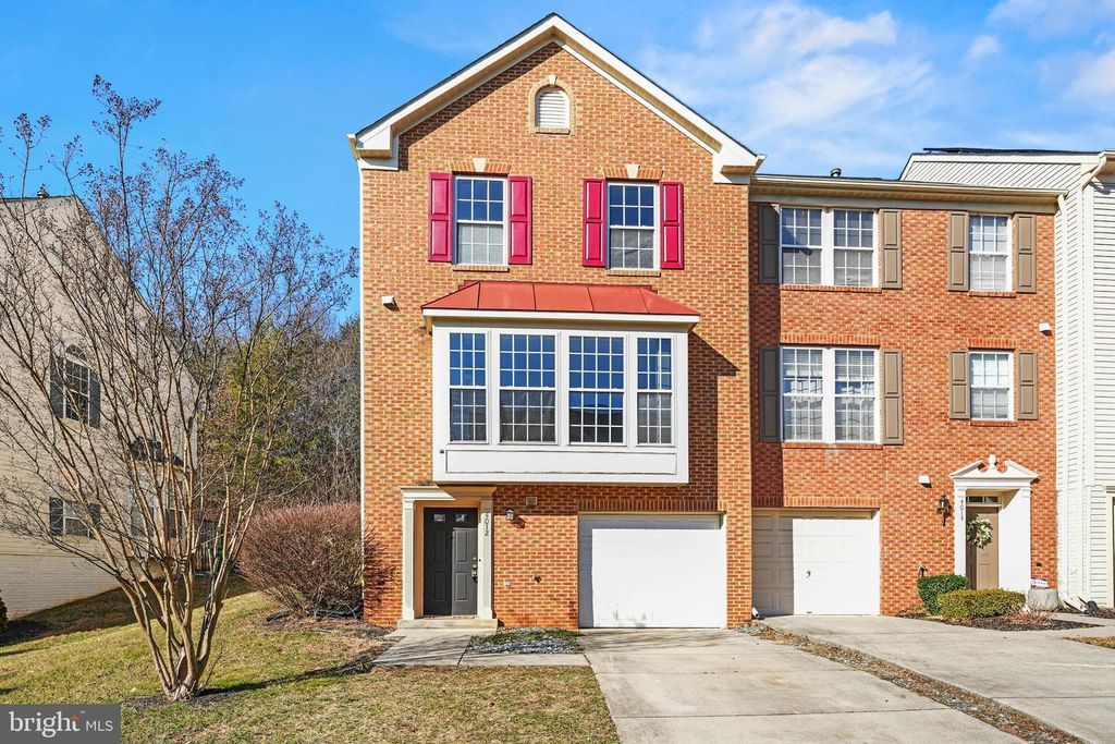 4012 MEADOW TRAIL LN, Hyattsville, MD 20784