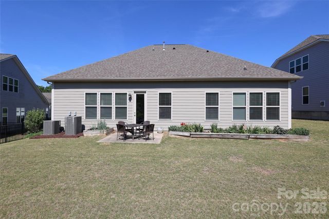14027 Heron Crest Trace, Charlotte, NC 28278