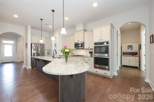 14027 Heron Crest Trace, Charlotte, NC 28278