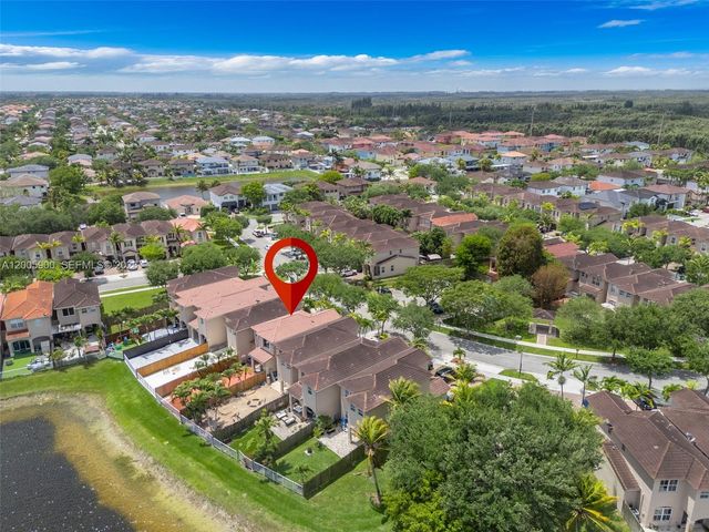 945 SW 154th Ct, Miami, FL 33194