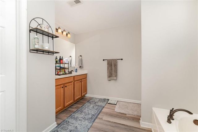 4556 Westhill Place, Kernersville, NC 27284