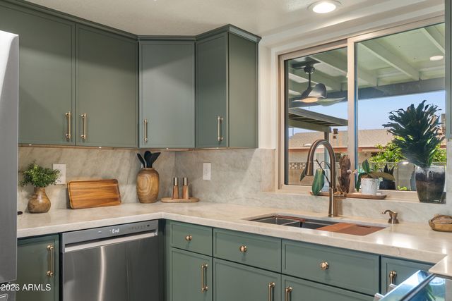 2261 E FAIRBROOK Street, Mesa, AZ 85213