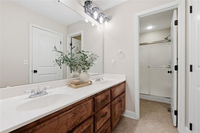 16727 Ruby Way, Basehor, KS 66007