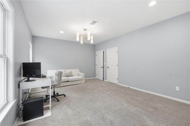 16727 Ruby Way, Basehor, KS 66007