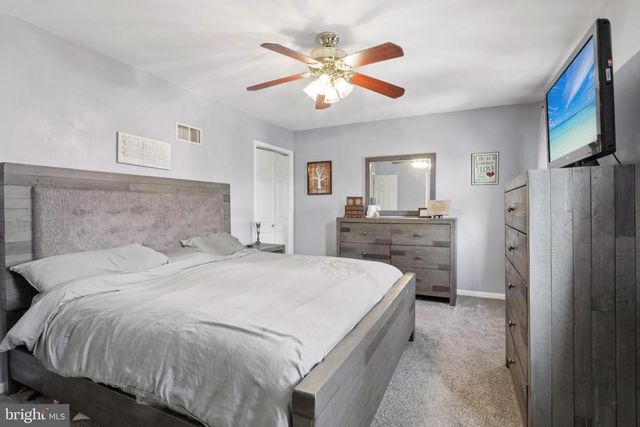 3870 TIMOTHY LN, Bethlehem, PA 18020